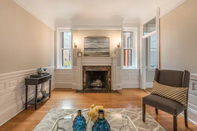 293 Commonwealth Ave #1F