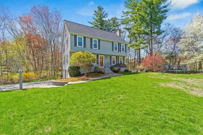 18 Villanova Dr 1