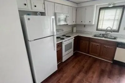 88 Almy St #2