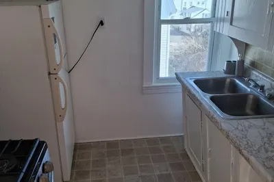 26 Clement St #3