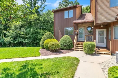 22 Pine Grove Drive #22 1