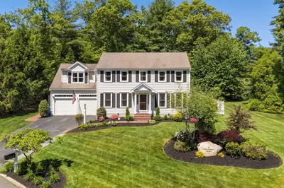 5 Satucket Rd 1