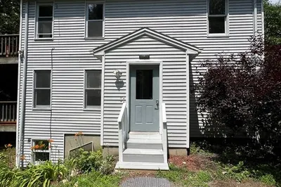 312-314 Long Plain Rd