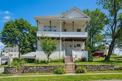 24 Ingleside Avenue 1