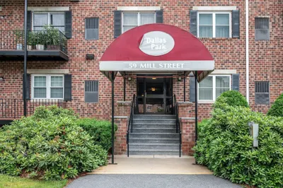 59 Mill St #301 1