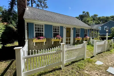 335 Lower County Rd 1