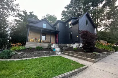 12 Belmont St 1