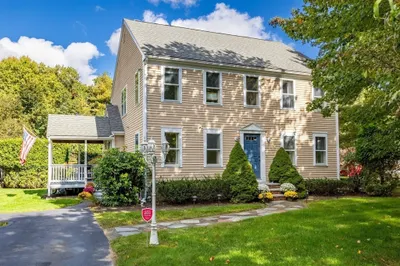 20 Country Farm Rd 1