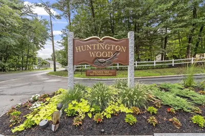 5005 Heatherwood Lane #5005 1