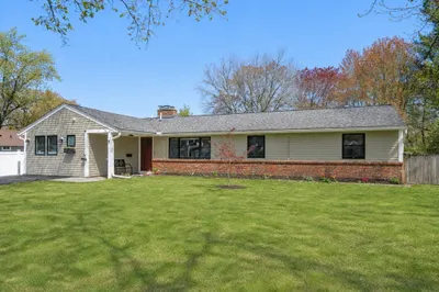 11 Sunset Road 1