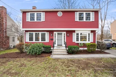 32 Weld St 1