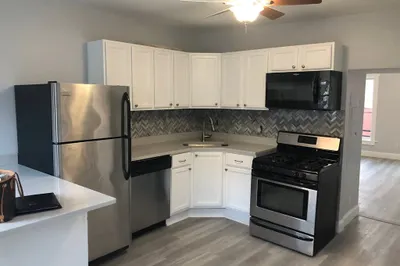 124 West 9th Street #2