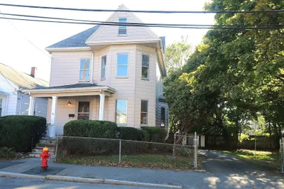 51 Library Street 1