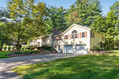 41 Buckingham Drive 1