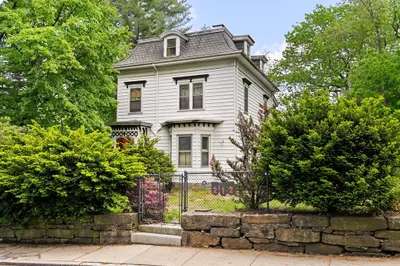 212 Chestnut Ave 1