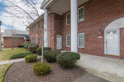 21C Castle Hill Road #21C 1