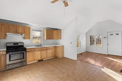 29 Warren Ave