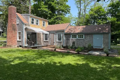 146 Herring Pond Rd