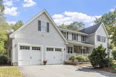 6 Green Valley Dr 1