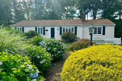 173 Nottingham Dr 1