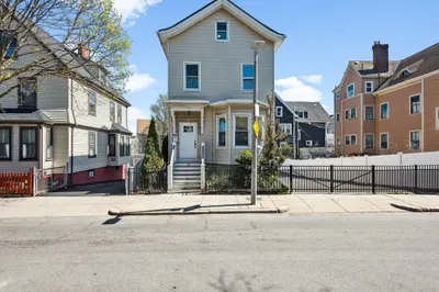 40 Humphreys St 1