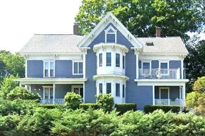 102 Market St #3 1