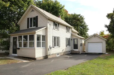 99 Goddard St