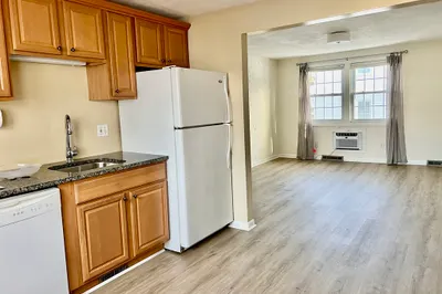 7 Montvale St #4 1