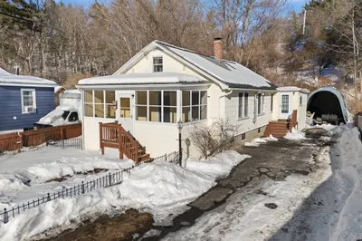 75 Electric St 1