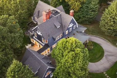 51 Abbott Road 1