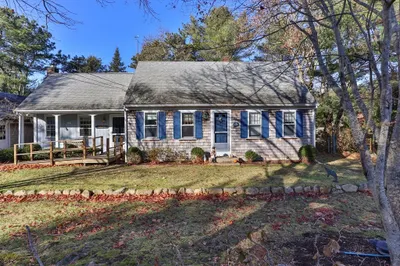 10 Boulder Drive
