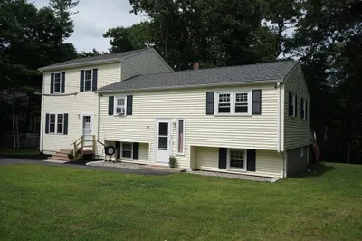 295 Oak St 1