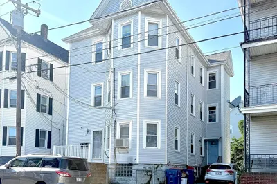 87 Hathaway St 1