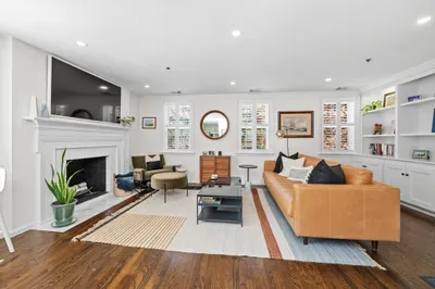 21 Main Street #B