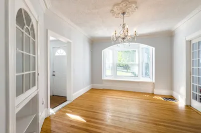 255 Franklin St 1