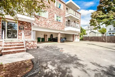 76 Ship Ave #14