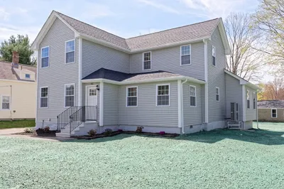 45 Pleasant St 1