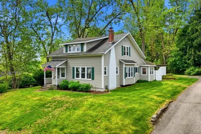 40 Fairview St