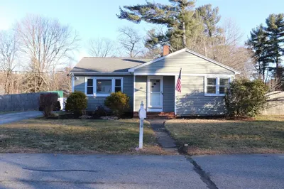 36 Stony Brook Rd 1