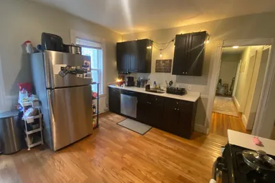 10 Taft St #2