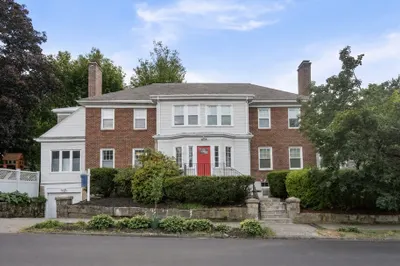 95 Langley Rd #1 1