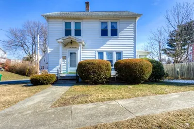 125 Nonotuck Ave