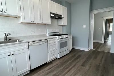47 Hooker St #3A 1