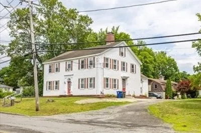 901 Main St #1