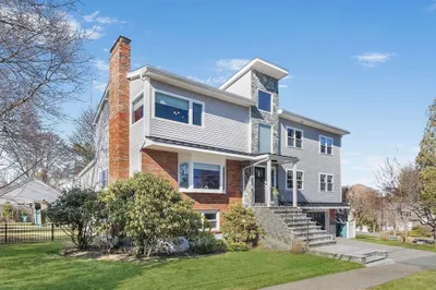 12 Harvard Cir