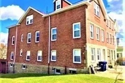 111 Union St #3
