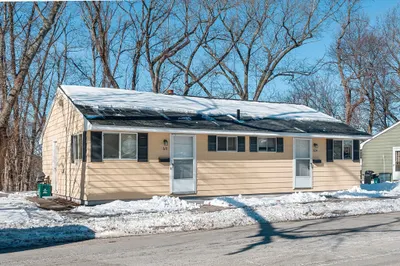 60 Commonwealth Ave