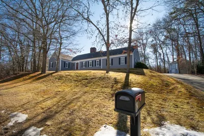 18 Laurel Lane 1