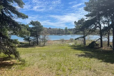 169 Woodland Way 1