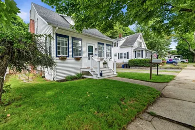 12 Brackett Ave 1